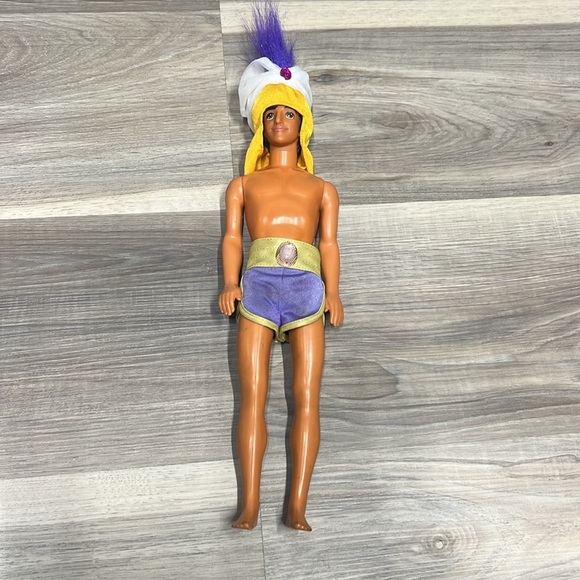 🏳️🌈 Disney vintage Aladdin doll - Picture 4 of 5
